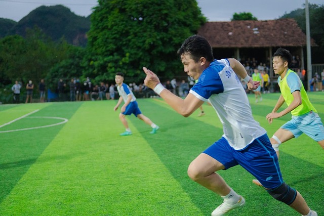 推动农村文